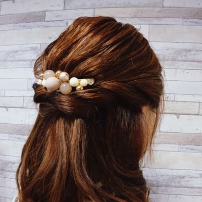 vyithi's profile picture. 2020年に【星から来たあなた】のト·
ミンジュンに出会ってからスヒョンくん一筋です🩷
無言フォローお許しください。
スヒョンくんのお話している言葉を字幕なしで理解したくて、本気で韓国語勉強中です！
【ハングル検定3級取得に向けて勉強中】