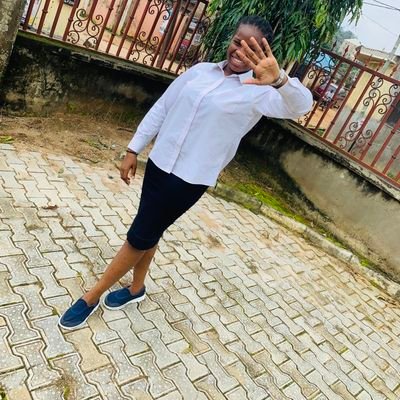 FeranmiFernmi8's profile picture. Just your average potato going through life...
Manchester United 😤
A statistician in the making 😚🤭
Wizkid and Burna boy, I stan those men 🥹