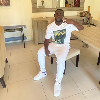 frankmendy12's profile picture. 