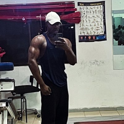 🇳🇬 Athlete                                           •Science based bodybuilding                   •Dm for diet and training advice •Instagram: @jacked_abdul