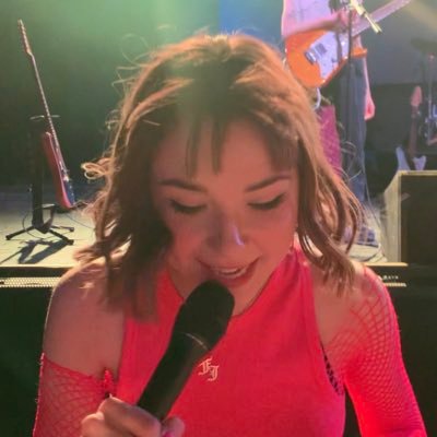 LYDIANlGHT's profile picture. ✩ dreaming up a way to explode ☽