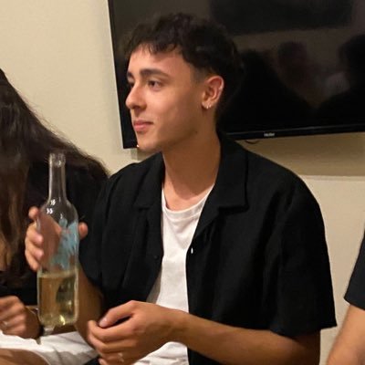 _luissrd_'s profile picture. A ver cómo te lo explico
✈️ UPM