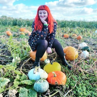 themumgeek's profile picture. 🏩 NHS B6 MSK Physiotherapist. Football coaching mum with a love for all things Marvel, Star Wars and Disney ✨All views my own.