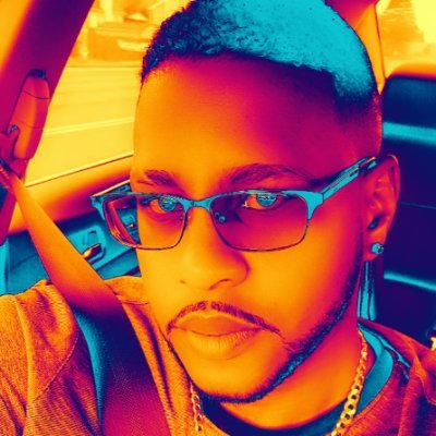 Dominican 🇩🇴
Aspiring song writer.
Challenge me to a chess game.
Let's go watch a movie!
Music is life!