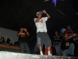 Cantor de FUNK e filho de DEUS - Contato p/ Shows 9*40776 | 7888-4384