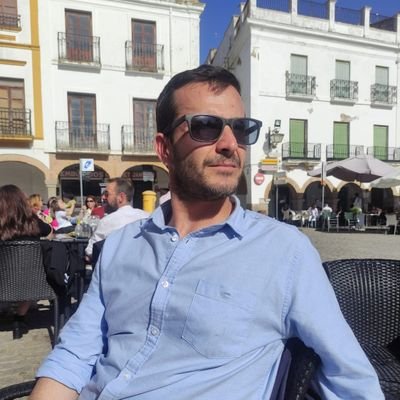 Periodista. Colaborador de Extremadura en Juego y la agencia ADG (Diario Hoy)