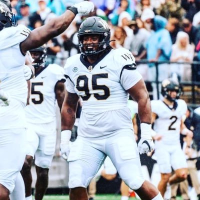 DT @ Wake Forest University ‘22🙏🏾🏈 | K-Town, Florida 4️⃣🍊7️⃣ | SIC • PARVIS • MAGNA | #BLM✊🏾