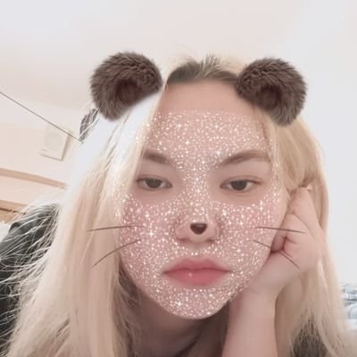 ChrsvKtrn's profile picture. сестра хентай лорда и подруга линдси лохан