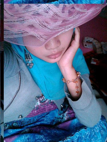 rhenet's profile picture. SmLe ☺ aLwayS