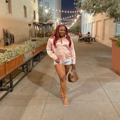♌️🇯🇲 USC alum❤️💛 Lawyer ⚖️ Certified Barb Est. 07 🦄 Follow me for honest opinions 🤷🏾‍♀️