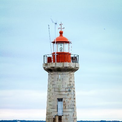 tsaidondon's profile picture. Predoc at @SIEPR