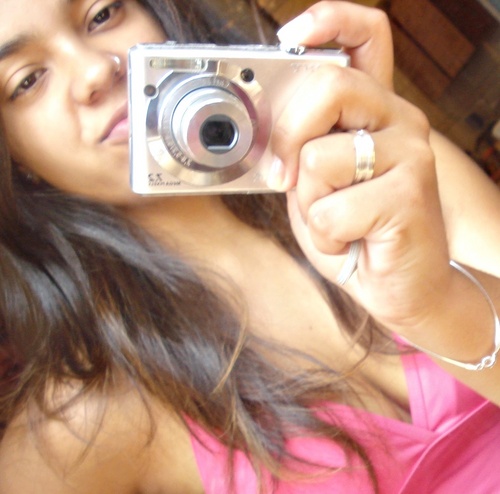 Se quer viver uma vida feliz, amarre-se a uma meta, não às pessoas nem às coisas.