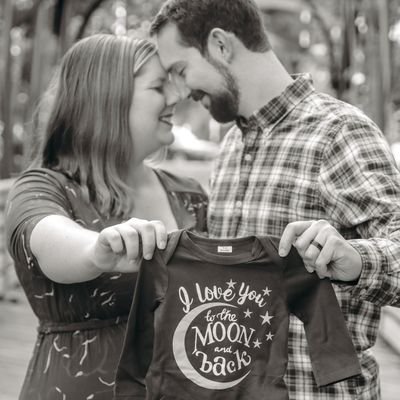 amberrwaves__'s profile picture. I mostly tweet vague things about tv shows 📺

Therapy is Expensive 💸 Alcohol is Not 🍹 Trauma Makes You Funny 🤷‍♀️