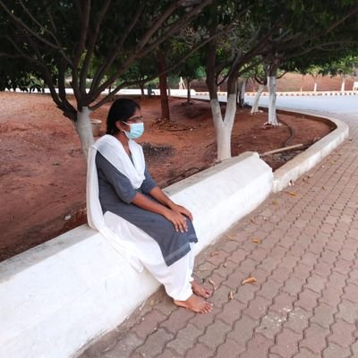 Nandini46970922's profile picture. 