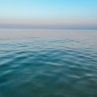 its_sounder's profile picture. A **cking life going on🙂! where it ends😞