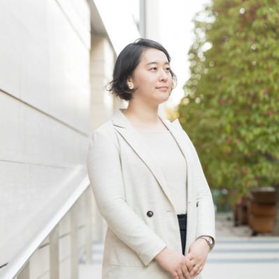 NishiyamaAtsuko's profile picture. 弁護士🐘 日本で暮らす外国の方の身の周りの法律問題(離婚、労働など)を通じ、自分の担当した法律問題だけではなく、その裏に潜む日本での生き辛さ、外国人を取り巻く様々な問題に関心を持つようになりました。母子不当聴取事件弁護団所属。#入管法改悪反対！ /入管の数字マジックというコラムを書きました↓