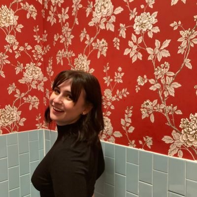 atticsun's profile picture. a dream, a fraction or somewhere between / MA in Lit / 🎮 PR @fortysevenPR