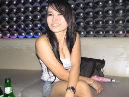 follow me nd i'll follow u.