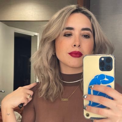 BarrettMels's profile picture. I got into law school because of legally blonde