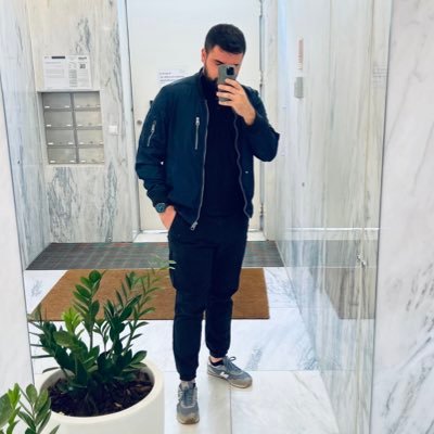 iiinocentes's profile picture. “ 𝙖̀𝙨 𝙫𝙚𝙯𝙚𝙨, 𝙖𝙦𝙪𝙞𝙡𝙤 𝙦𝙪𝙚 𝙙𝙖́ 𝙚𝙧𝙧𝙖𝙙𝙤 𝙚́ 𝙖 𝙩𝙪𝙖 𝙢𝙖𝙞𝙤𝙧 𝙨𝙤𝙧𝙩𝙚 “