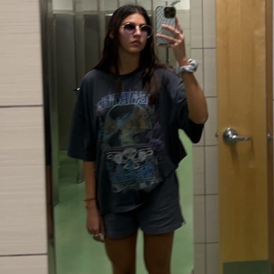 Ky8lie_'s profile picture. тнe Lord ιѕ мy reғυge and ѕтrengтн