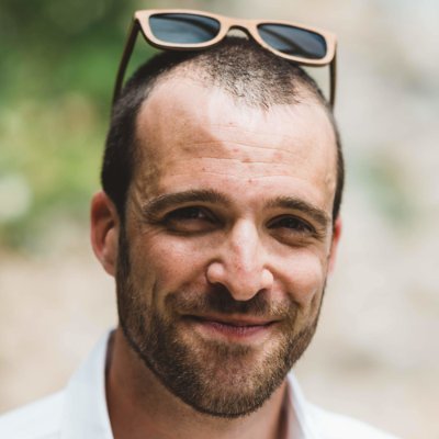 Software developer ; Technoethics & society ; Mountain lover