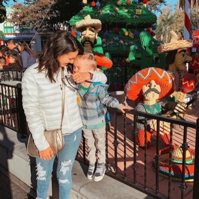 I'm just a😻😻😻 lovely mother with free of mind who can’t stop loving 🥰🥰🥰🥰her son😍😍😍 #HappyMood😎😎😎