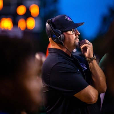 Coach / Educator / Husband and Father of 2! Defensive Coordinator-Ridge View High School #SADDLEUP