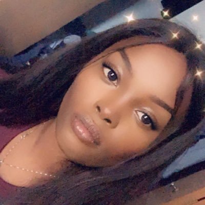 LolaVanina's profile picture. I fly with the stars in the sky ✨