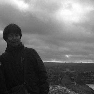 p_hi1's profile picture. Computational scientist, theoretical physics, bioinformatics, 琵琶湖. training for mountain trails ...🇯🇵🇺🇸🇨🇦🇧🇪🏃🌻🇺🇦 @hideo@masto.ai
