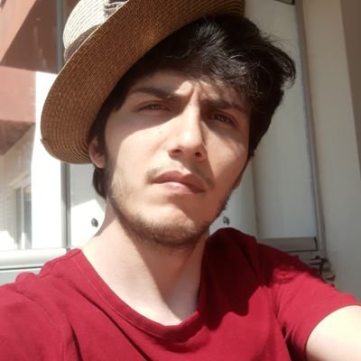 💻 Yazılım Mühendisi
📱 Flutter Dev • 🛠️ Laravel Artisan