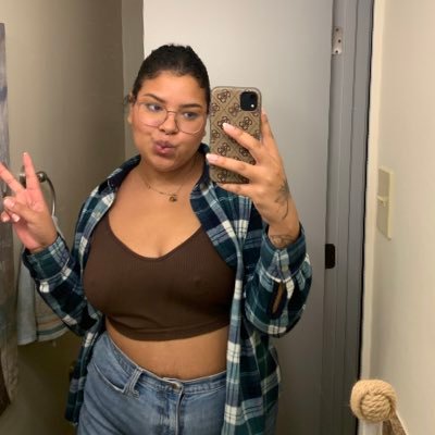 your local witch 🌠 ♋️ |she/her |milf ♊️ hummus stan account