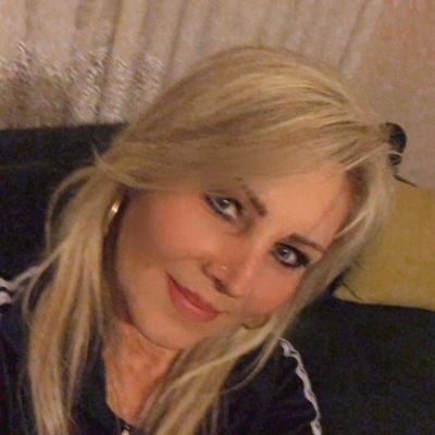 AyeYavu31689493's profile picture. Kreatif