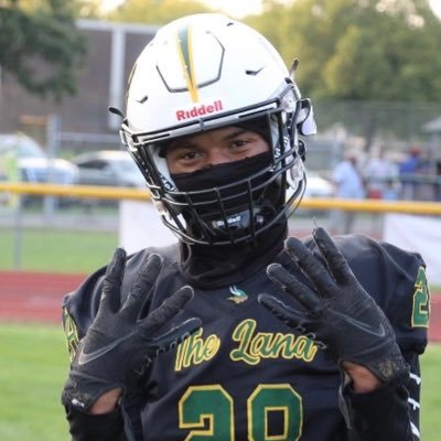 Gentry Lawernce Ross lll , class of 2023 185 6'3 4.6 40 time WR/DE NHS🔰email is gentryross10@gmail.com Phone number 614-584-8249