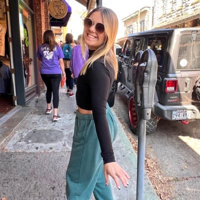 tristyn_glenn's profile picture. 