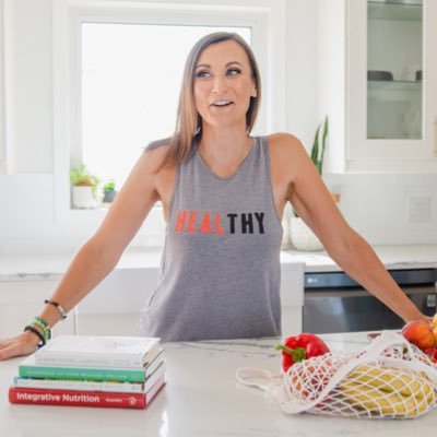 🥦Integrative Nutrition Coach 🫐Digestive Health Specialist 🍓Women’s Advocate 🥑Momma First.   https://t.co/h6Hd3KXTMH