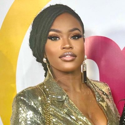 iamkaymoye's profile picture. Branding & Marketing BEAST — I 🔌 creative content to culture 💰