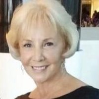 Eileen M (@ownlyfacts) Twitter profile photo