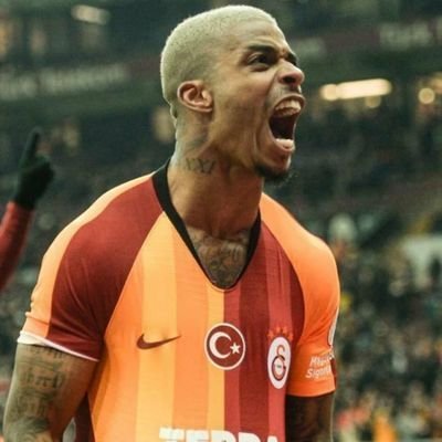 Galatasaray için yaşıyoruz. { Parody Account }