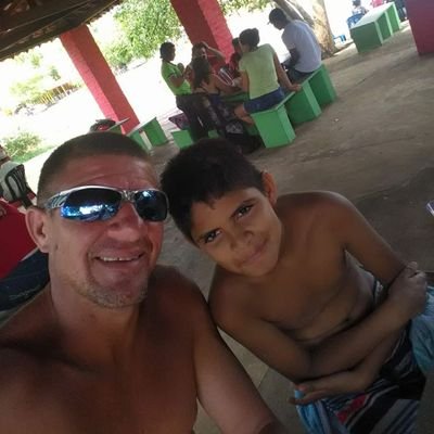 sou oq sou e não oq vc quer que eu seja.defendo e acredito no projeto do Ciro Gomes para o nosso Brasil!vamos trocar idéias?#ciro2022