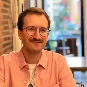 Proud bookworm. Aspiring historian. Political junkie. Gaymer. (Him/He). Host of HistorySign @historysignASL, a Deaf vodcast on everything historical!
