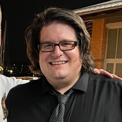 📖 Book Worm | ✍️ Writer | ⚽️ Soccer Weirdo | 🧑🏻🏫 Teacher | 🎮/♟️ Game Enjoyer | 🎸 Nu-Metal Apologist