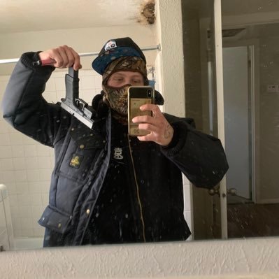 b4reface's profile picture. Wëlcômę Tø Mÿ Wōrld 🛸