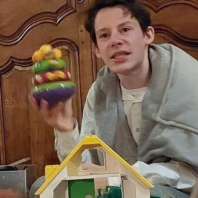 unigame7's profile picture. Normal