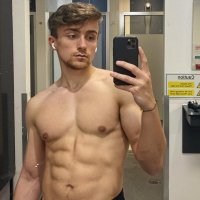 ben (@itsbenhood) 's Twitter Profile