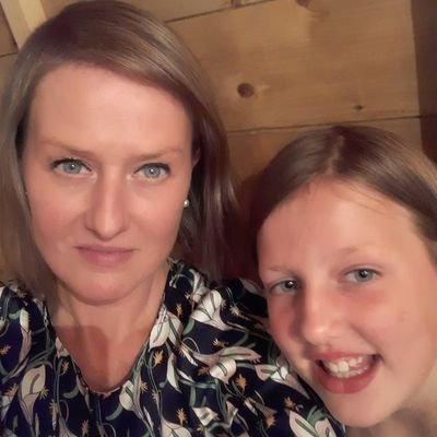 EimearElmojack's profile picture. 