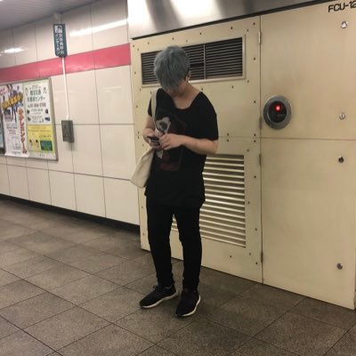 clh_calvin's profile picture. 