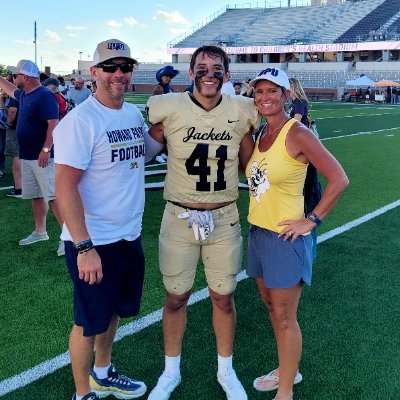 Dad of Cade (HPU Football #41) & Kalee (UTSA Softball), husband to Lake Creek Women's Athletic Coordinator Michelle Rochinski