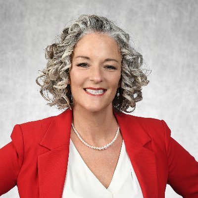 leannafenneberg's profile picture. 