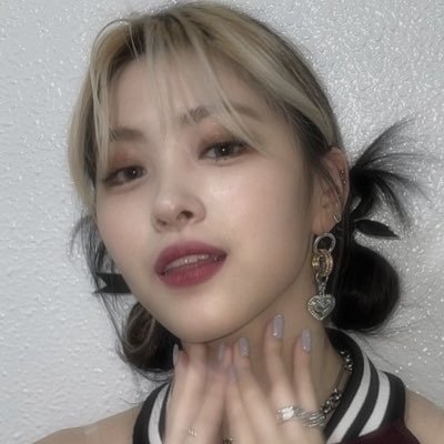 “내일은 해가 뜬다.”   | will try to be more active !!